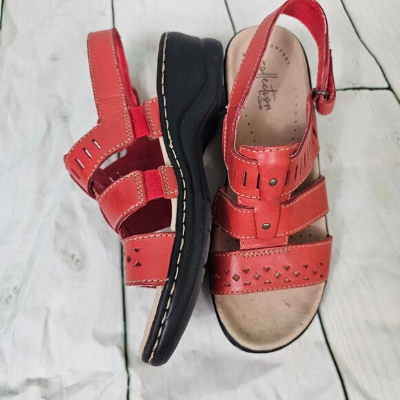 CLARKS Collection Ultimate Comfort Lexi Qwin Cutout Leather Sandals~Size 6.5 - Picture 5 of 7